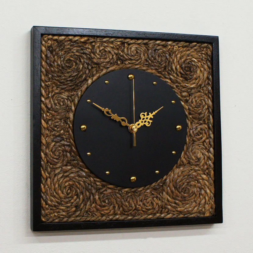 バナナアジアン掛け時計・うずまき・30×30cm