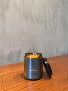 - 421- travel candle
