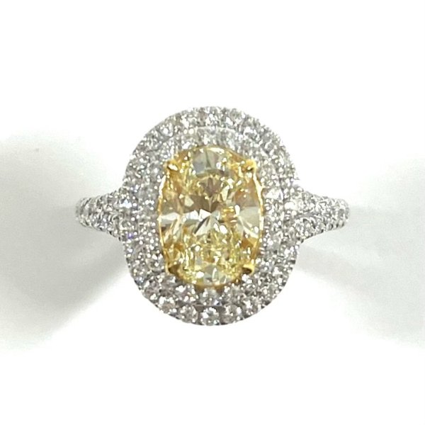 Light Yellow Oval Ring