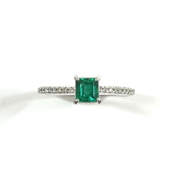 Princess Cut Emerald Ring