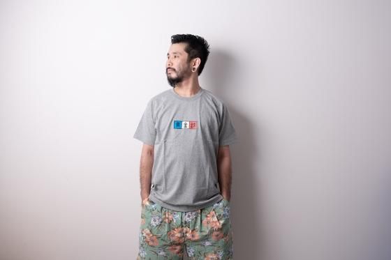 黄金鋏 Tシャツ