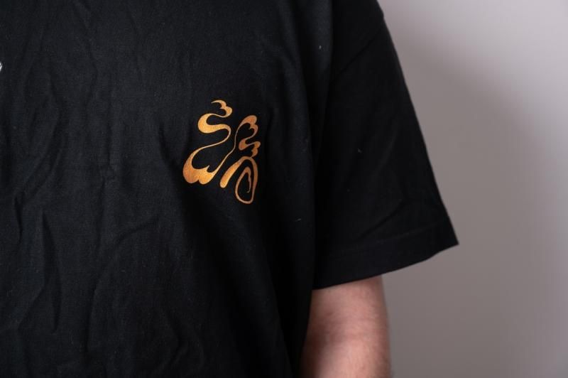 黄金一家Tシャツ