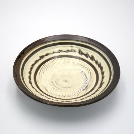 小鹿田焼・黒木史人窯・7寸皿・櫛描き - ウツワヤ、シロオサ