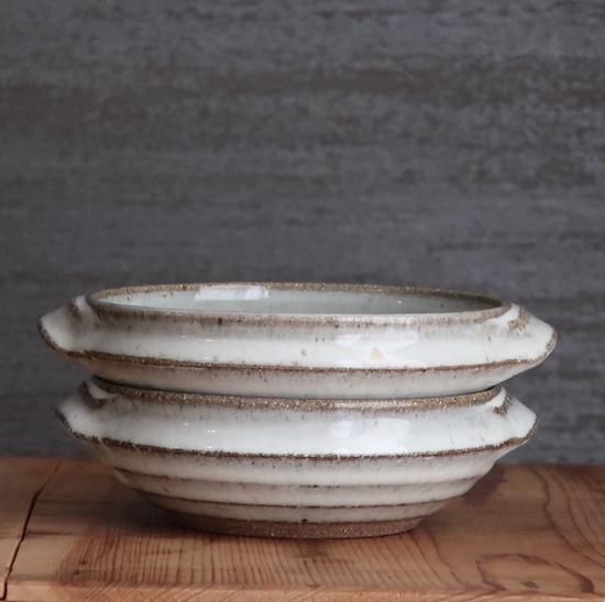 岩井窯　耳付き鉢 Amazon.co.jp: 岩井窯 山本教行 耳付楕鉢 小鉢 セット : ホーム