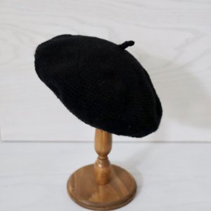 amber    オーガニックウール  ベレー帽（black）