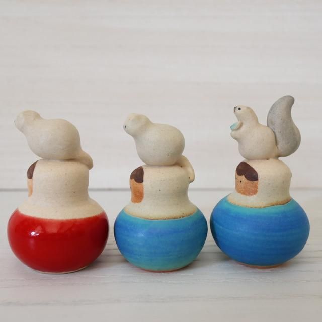 足田メロウさん　プレート　たぬき　青 足田メロウ ASHIDA Mellow – 白白庵（PAKUPAKUAN）