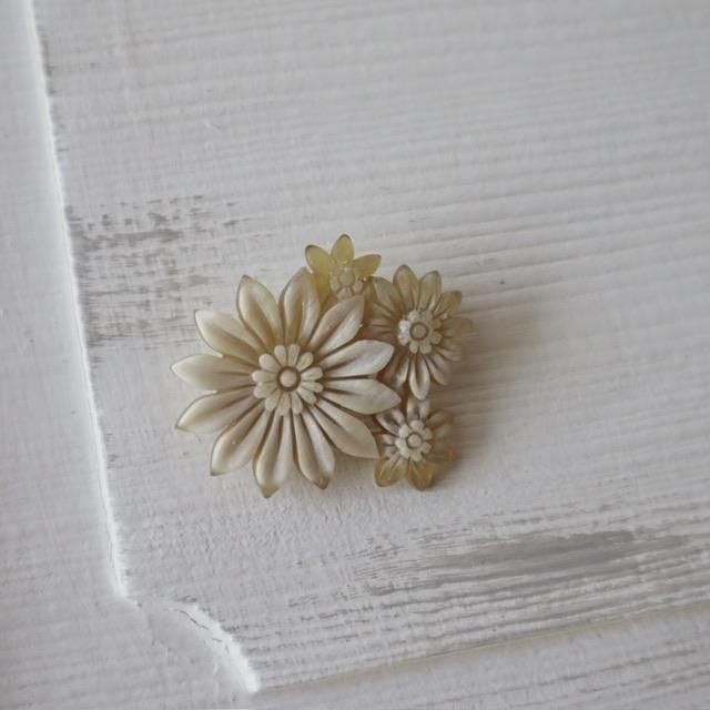 P5 超美品　OSTIA 　オスティア　せみ　イギリス　水牛の角　ブローチ P5 超美品 OSTIA オスティア せみ イギリス 水牛の角 ブローチ