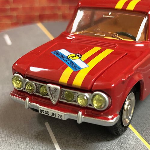 アルファ ジュリア 1600　Alfa Romeo Giulia 1600 Ti rally 1/43 by ATLUS Dinky - メッケルン  - mekkerun