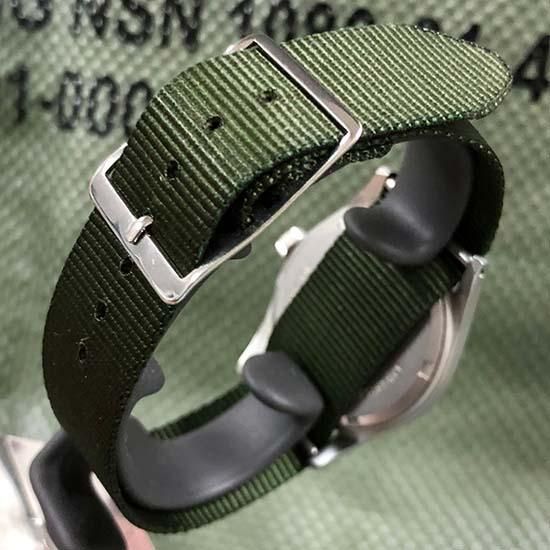 レアな逸品 Hamilton Khaki 9365 Quartz [フルオリジナル