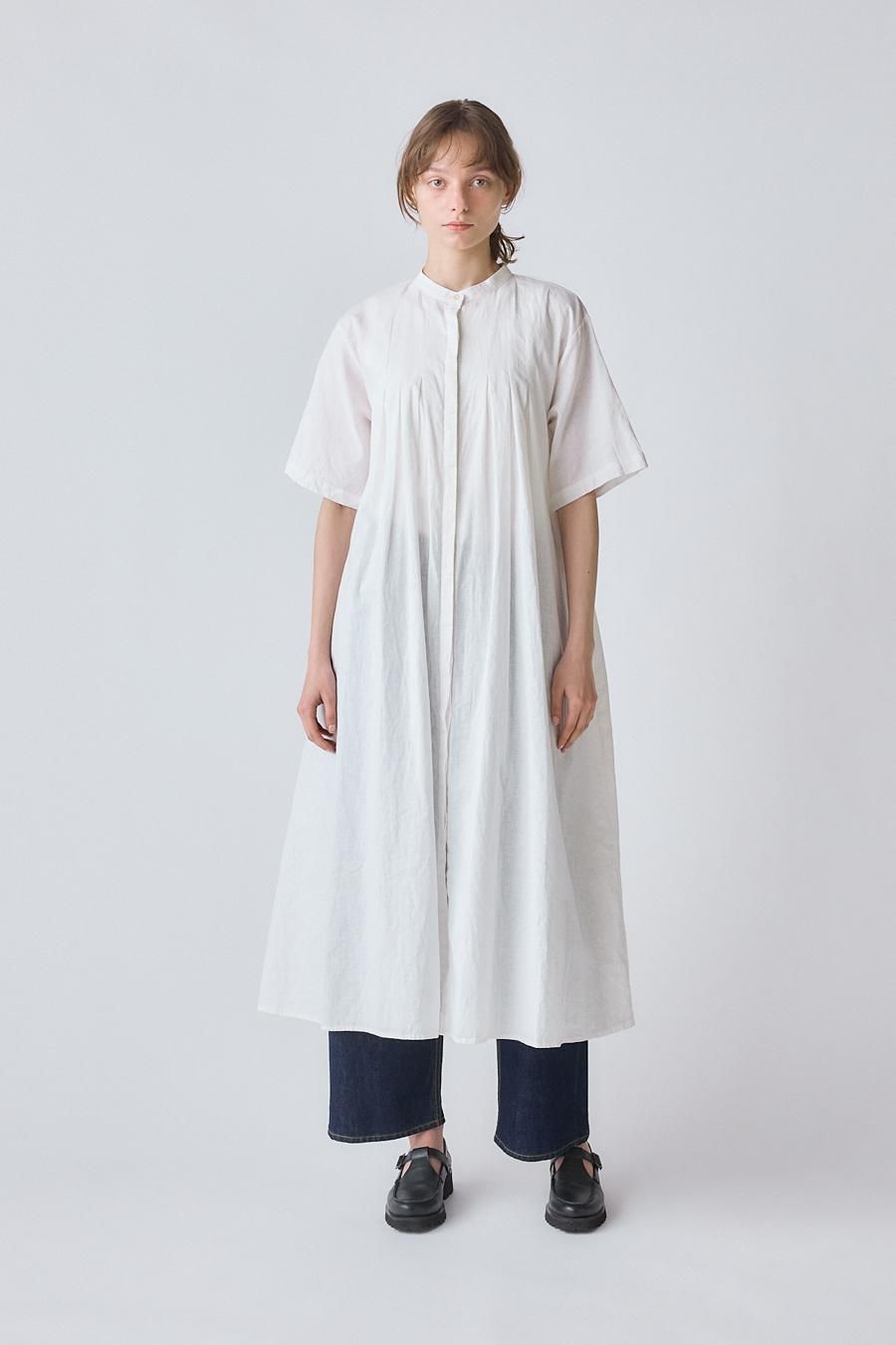half-sleeve tucked onepiece / Ⱦµåԡ