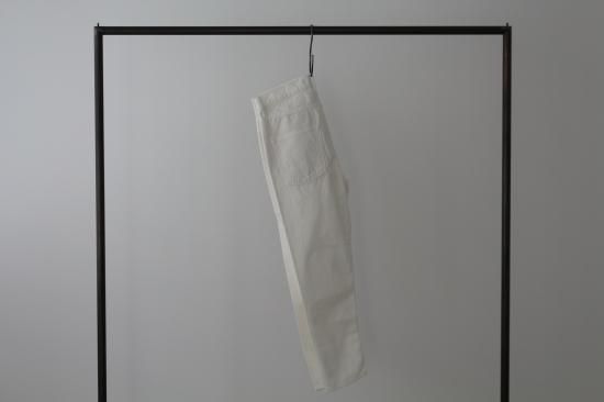 最安値　新品　Mサイズ　Bone Rigid Denim Pants　White Waist-Match™ Marilyn Straight Jeans - Optic White White | NYDJ