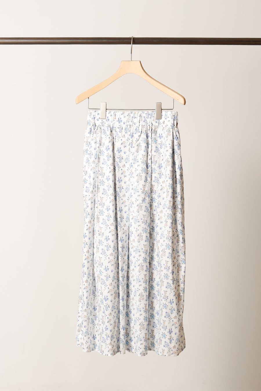 LIBERTY PRINT tuck skirt - MidiUmi（ミディウミ）｜ONLINE SHOP