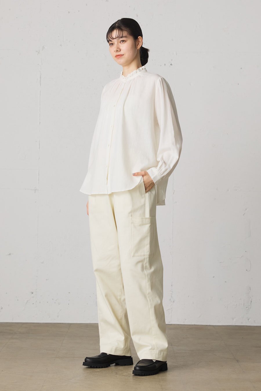 frill collar gather neck shirt - MidiUmi（ミディウミ）｜ONLINE SHOP