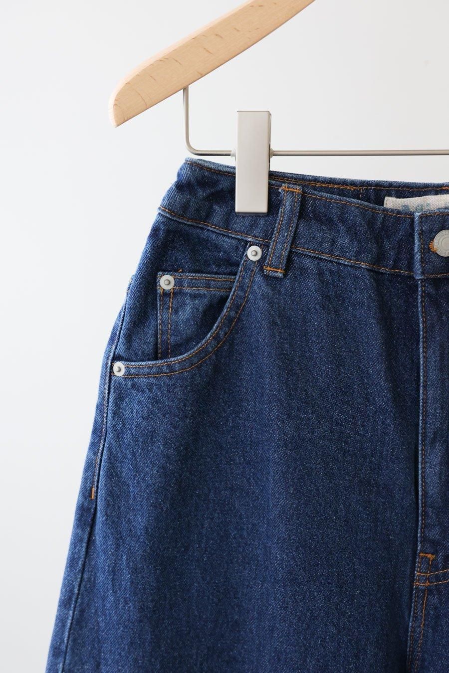 hi-waist curved denim【キナリノ掲載】 - MidiUmi(ミディウミ hi-waist curved denim【キナリノ掲載】 - MidiUmi(ミディウミ