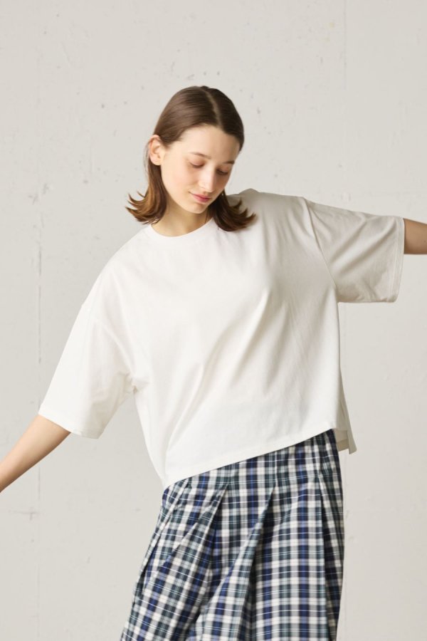 <img class='new_mark_img1' src='https://img.shop-pro.jp/img/new/icons8.gif' style='border:none;display:inline;margin:0px;padding:0px;width:auto;' />wide half sleeve pullover