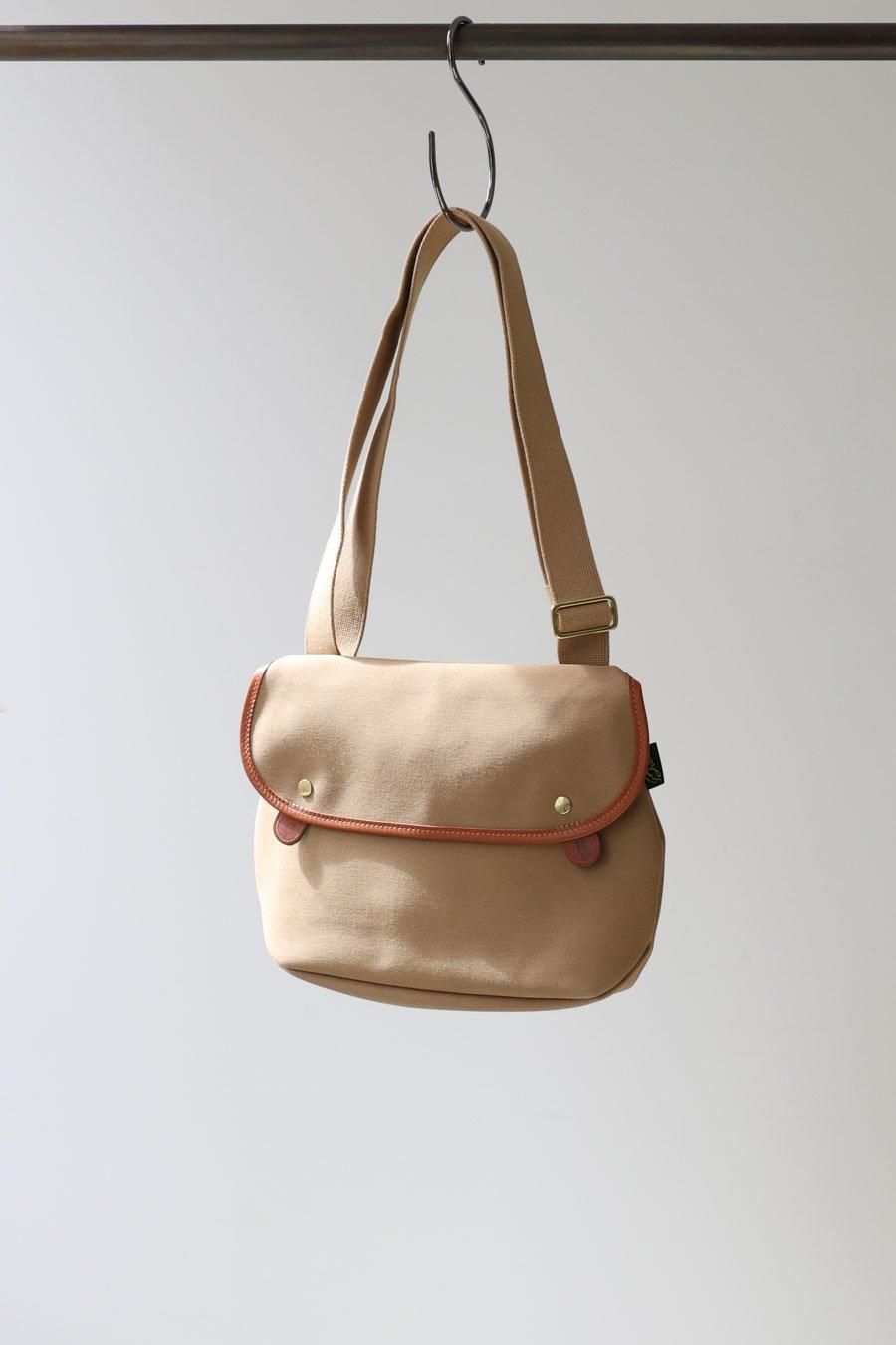 AVON/ BRADY - MidiUmi（ミディウミ）｜OFFICIAL ONLINE SHOP