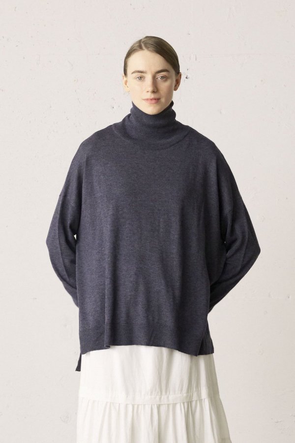 high neck wide knit