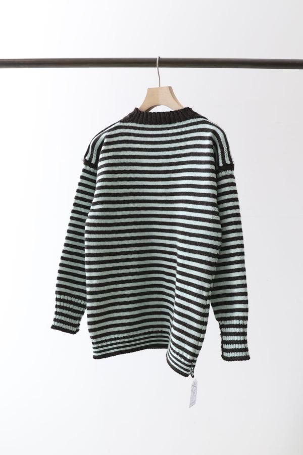 <img class='new_mark_img1' src='https://img.shop-pro.jp/img/new/icons8.gif' style='border:none;display:inline;margin:0px;padding:0px;width:auto;' />TRADITIONAL GUERNSEY SWEAT / Le Tricoteur