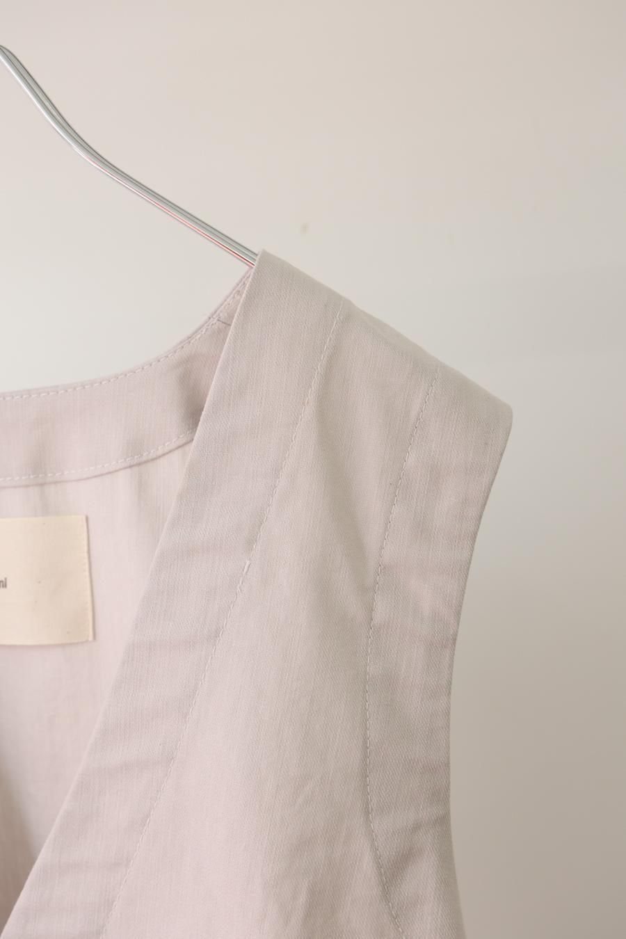 MidiUmi｜cotton linen V neck vest MidiUmi｜cotton linen V neck vest MidiUmi｜cotton linen V