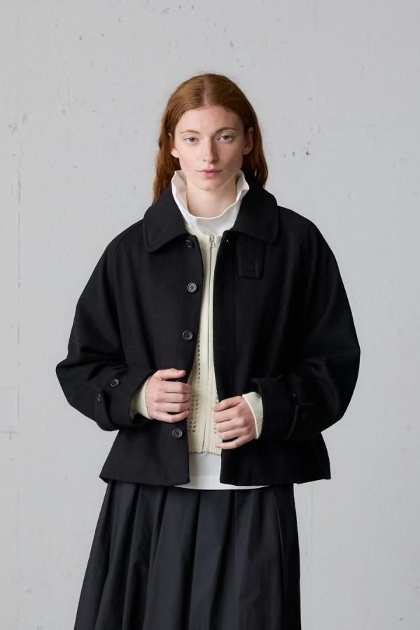 <img class='new_mark_img1' src='https://img.shop-pro.jp/img/new/icons8.gif' style='border:none;display:inline;margin:0px;padding:0px;width:auto;' />wool short jacket