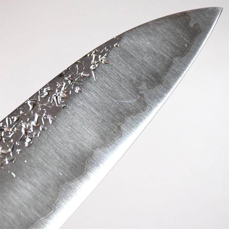 黒崎優 「雫」 牛刀210mm 粉末ハイス鋼・鎚目打・紫檀八角柄 黒崎優 「雫」 牛刀210mm 粉末ハイス鋼・鎚目打・紫檀八角柄