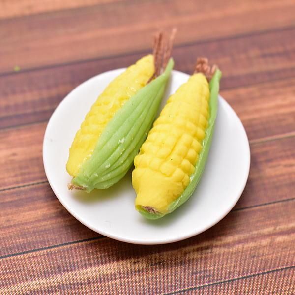 ミニチュアフード 野菜シリーズ とうもろこし 2個セット Smlveg17 品番 1 12スケール ミニチュア 通販 トイサンタ本店