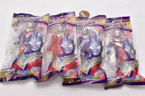 ウルトラマン　ソフビ　4種セット ウルトラマン ソフビ 4体セット - メルカリ