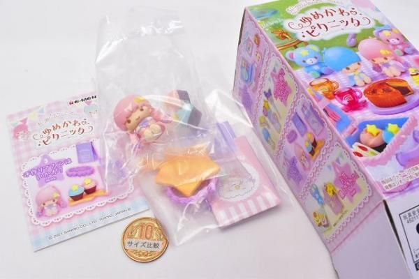 リーメントゆめかわピク 手作りマフィンはいかが？ 木陰でティー