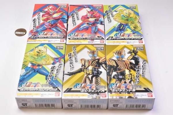 装動 仮面ライダーガッチャード 4 feat.アウトサイダーズ　全8種類セット 装動 仮面ライダーガッチャード→4← Feat.仮面ライダー