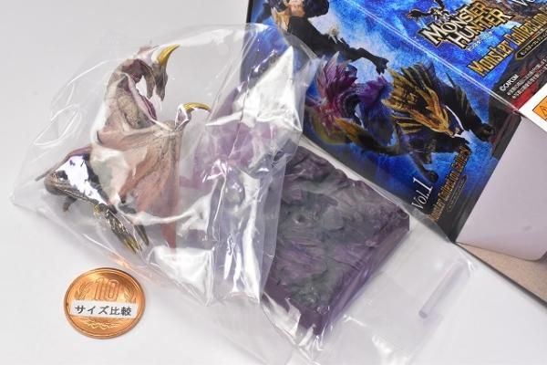 カプコン　モンスターハンター　モンスターズコレクションギャラリー　Vol.1 モンハン モンスターコレクションギャラリーvol.1 CAPCOM STORE