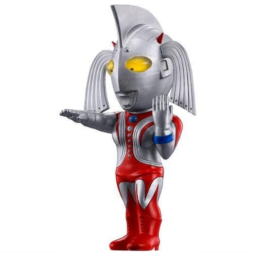 新品未開封 ウルトラマン フィギュア ウルトラの父・ウルトラの