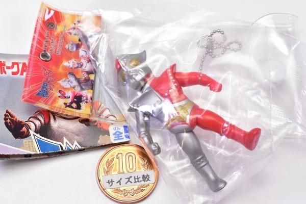 1970年代を代表する円谷プロのヒーローたちをソフトビニール製の
