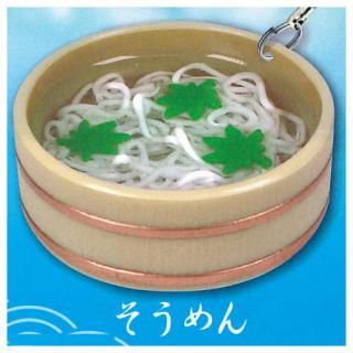 ハローキティ 金魚シリーズそうめんセットと チェーン付きマスコット ハローキティ 金魚シリーズそうめんセットと チェーン付きマスコット