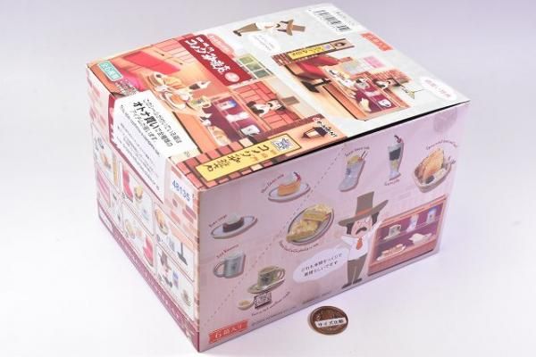 コメダ珈琲店ミニチュアセット　大人買い コメダ珈琲店を“精密再現”したミニチュアセット。公式サイトで