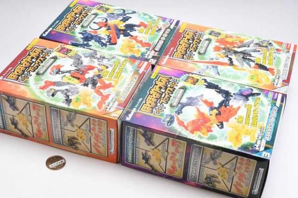 ほねほねザウルス ブロックス 3体合体！幻獣覚醒編 全3種類