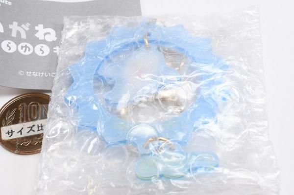 ガチャガチャで出たばかうけのキーホルダー Amazon.co.jp: カプセルをつなげてキーホルダーにできるミニ 全4