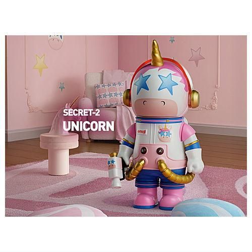 MEGA SPACE MOLLY 100% × emoji？ Series - POP MART (United