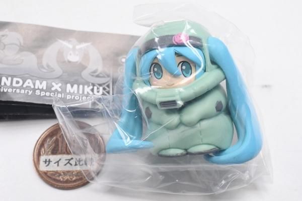 ガンダム45周年×初音ミク フィギュア ザクぐるみ 初音ミク8点