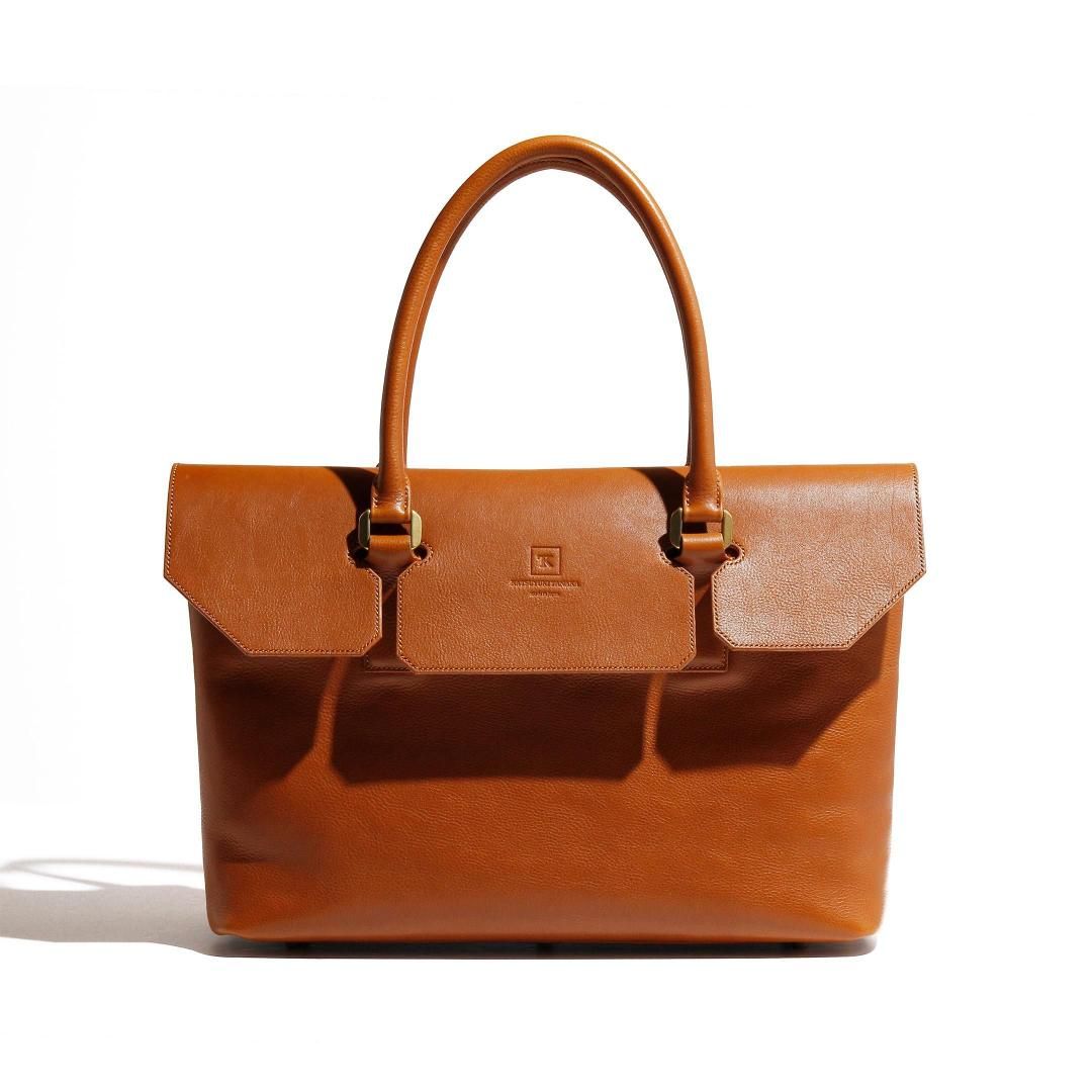 ˥Flap Tote Prima Vachetta800<img class='new_mark_img2' src='https://img.shop-pro.jp/img/new/icons8.gif' style='border:none;display:inline;margin:0px;padding:0px;width:auto;' />