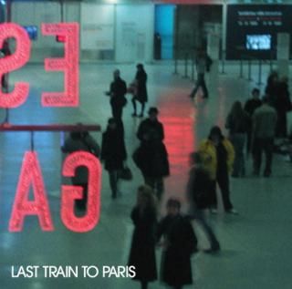 šLast Train to Paris