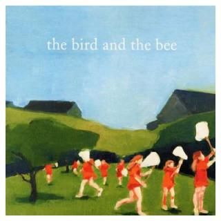 šThe Bird and The Bee