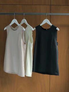 <img class='new_mark_img1' src='https://img.shop-pro.jp/img/new/icons14.gif' style='border:none;display:inline;margin:0px;padding:0px;width:auto;' />anuke<br>Satin Tanktop<br>