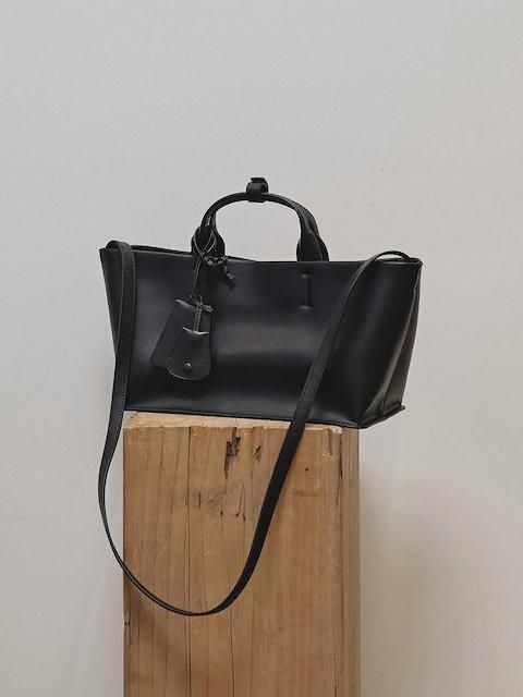 新品未使用TODAYFUL Useful Leather Bag(M) TODAYFUL , Useful Leather Bag(M)