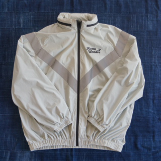 <img class='new_mark_img1' src='https://img.shop-pro.jp/img/new/icons14.gif' style='border:none;display:inline;margin:0px;padding:0px;width:auto;' />Vertex Jacket