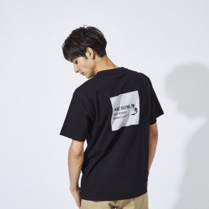 <img class='new_mark_img1' src='https://img.shop-pro.jp/img/new/icons21.gif' style='border:none;display:inline;margin:0px;padding:0px;width:auto;' />スクエアロゴTシャツ