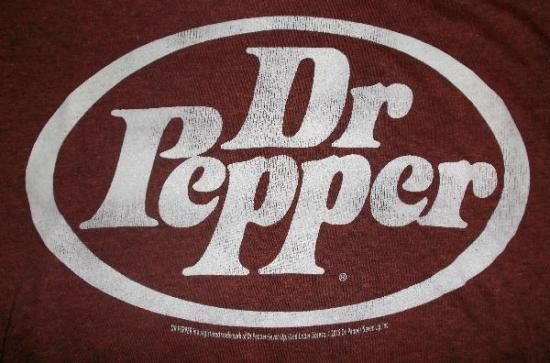 バンドTシャツ 通販 ドクター ペッパー Tシャツ Dr. Pepper 公式 Logo アメリカ 企業ロゴ バンドTシャツ 通販 ドクター ペッパー Tシャツ Dr. Pepper 公式 Logo アメリカ 企業ロゴ