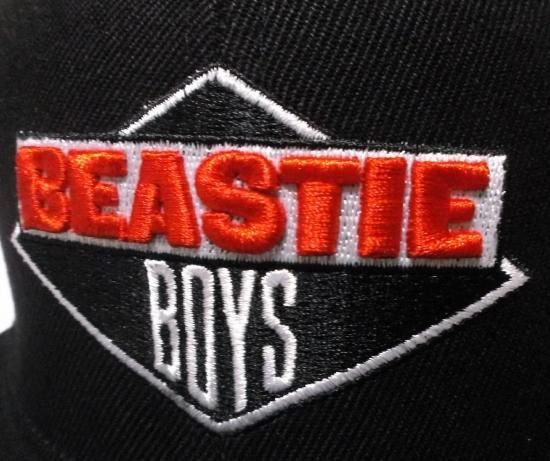 Beastie Boysのスナップバックキャップ BEASTIE BOYS スナップバックキャップ Diamond Logo | OSOMALO
