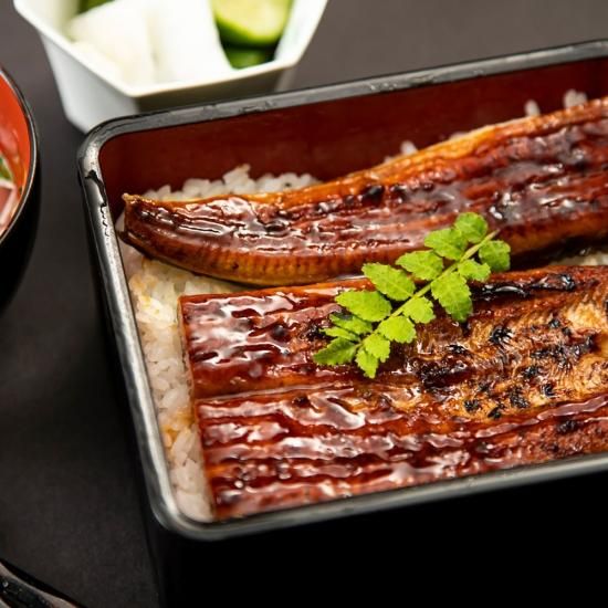 国産うなぎカット大 100g 3枚ｾｯﾄ - 王鉄うなぎ