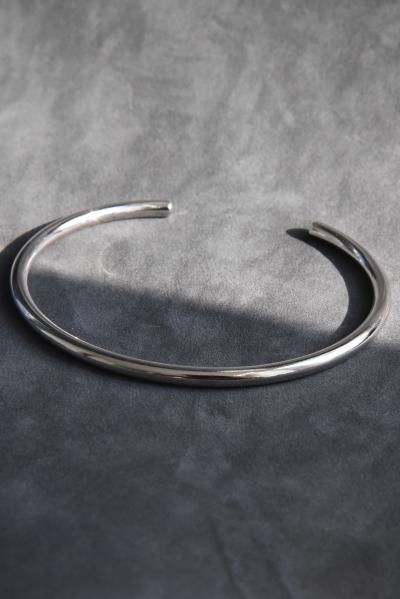 meek-bangle