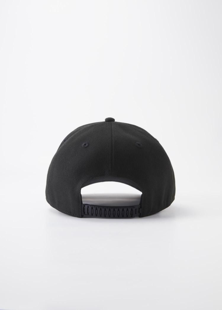 ブラックキャップ Sの刺繍 CORDURAファブリック ら*ん様 supremeブラックキャップ S刺繍 - メルカリ